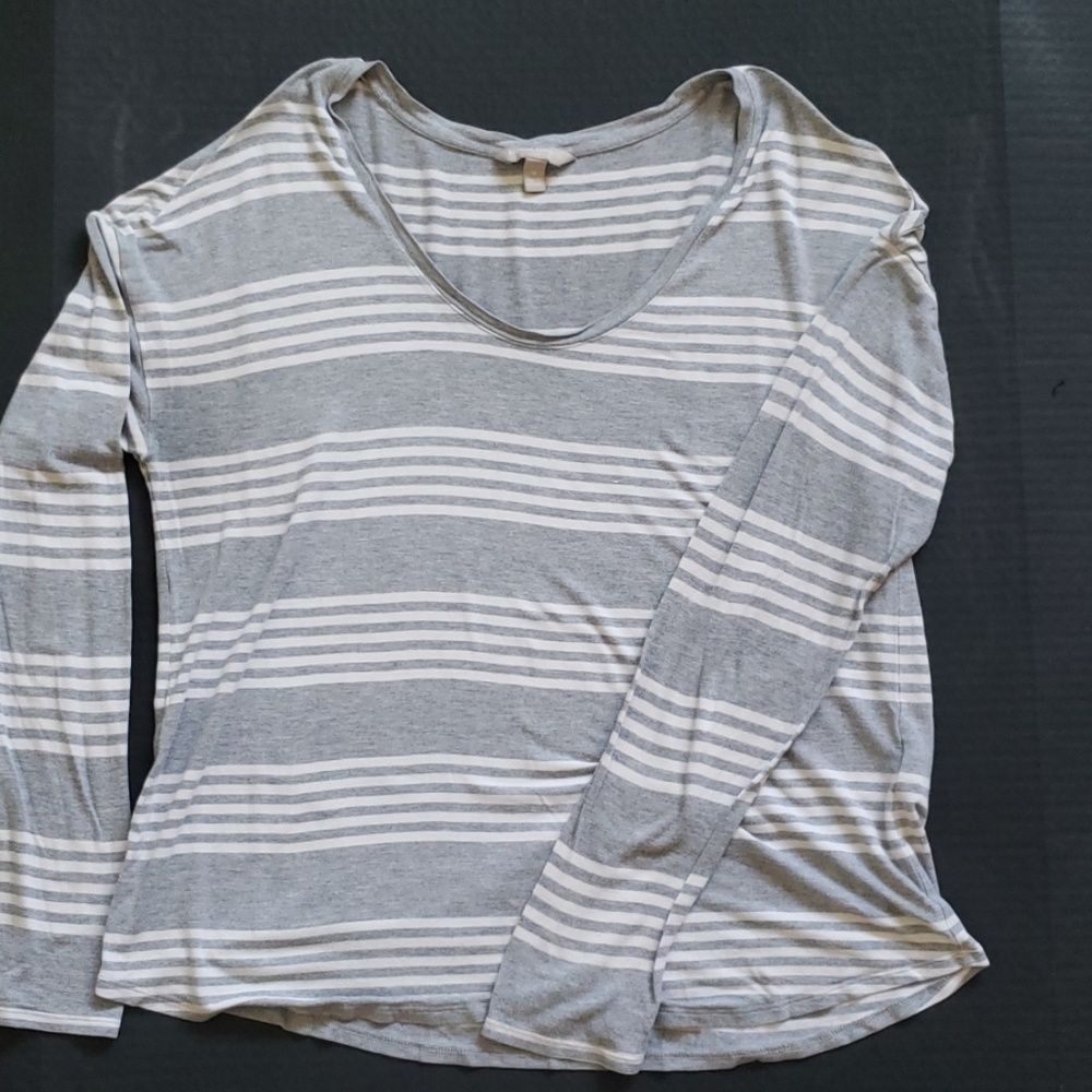 🌻Banana Republic Casual Long Sleeve T Shirt